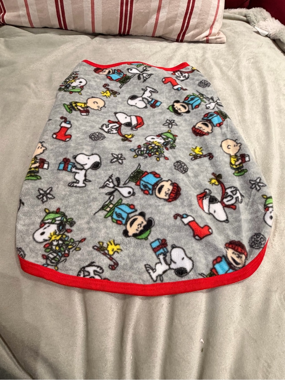 Peanuts Gray Fleece small Dog Vest with Red Trim and Holiday Print - Picture 3 of 3